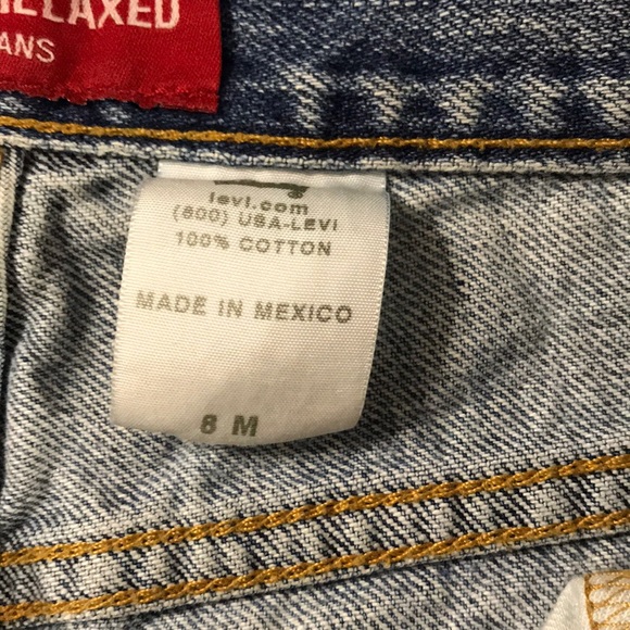 SOLD! Vintage Levi’s 550 Classic Relaxed Jeans - Picture 5 of 6